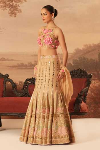 Buy_Kiran Kalsi_Beige Silk, Net Halter Neck Embroidered Mermaid Cut Lehenga Set 