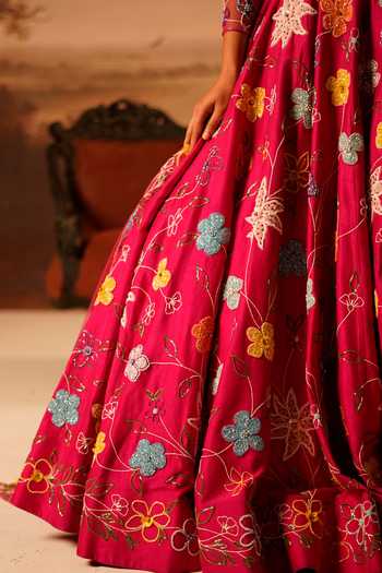 Kiran Kalsi_Pink Silk, Net Round Neck Hand Embroidered Lehenga Set _at_Aza_Fashions