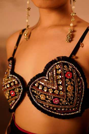Shop_Kiran Kalsi_Black Organza Sweetheart Neck Embroidered Saree And Blouse Set _Online_at_Aza_Fashions