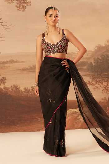 Shop_Kiran Kalsi_Black Organza Sweetheart Neck Hand Embroidered Saree And Blouse Set 