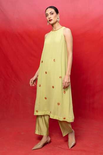Ekaya Banaras_Green Georgette High Neck Handwoven Embroidered Kurta And Pant Set _Online_at_Aza_Fashions