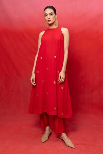 Buy_Ekaya Banaras_Red Georgette Halter Neck Embroidered Kurta And Pant Set _at_Aza_Fashions