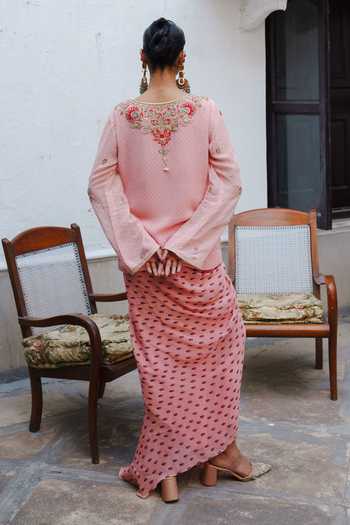 Shop_Aditi Gupta_Pink Georgette V-neck Bandhani Print Kurta And Draped Skirt Set _at_Aza_Fashions