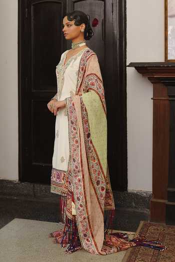 Buy_Aditi Gupta_Ivory Dupion, Silk, Organza V-neck, Yes Embroidered Kurta Set _Online_at_Aza_Fashions