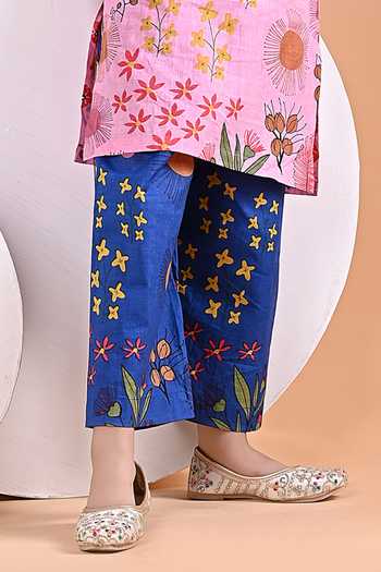 Shop_THE COTTON STAPLE_Pink Cotton Flo Print Kurta Set _Online_at_Aza_Fashions