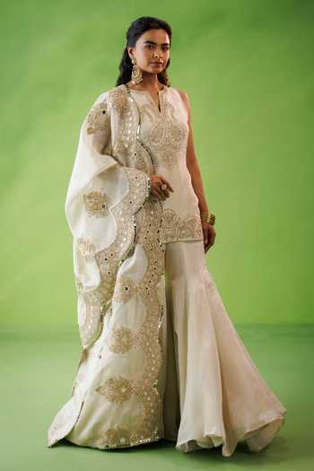 Kisakshi Jaipur_Beige Silk, Tissue Split V-neck Zari Dori Embroidered Kurta And Sharara Set _at_Aza_Fashions