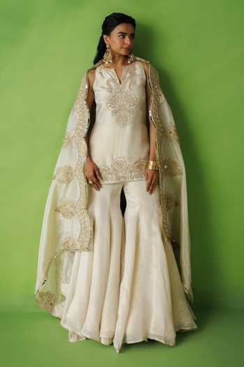 Kisakshi Jaipur_Beige Silk, Tissue Split V-neck Zari Dori Embroidered Kurta And Sharara Set _Online
