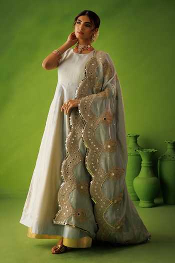 Buy_Kisakshi Jaipur_Blue Silk, Chanderi, Tissue Round Neck Hand Embellished Kurta Set _Online_at_Aza_Fashions