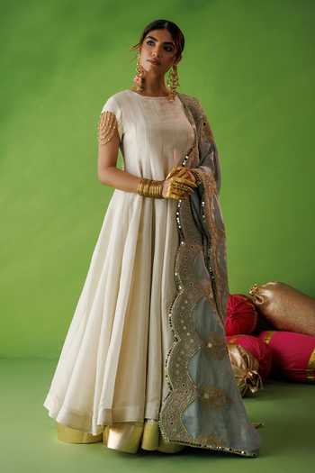 Buy_Kisakshi Jaipur_Beige Silk, Tissue Round Neck Embroidered Dupatta And Kurta Set _Online_at_Aza_Fashions