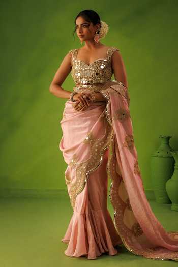 Buy_Kisakshi Jaipur_Pink Silk, Tissue Sweetheart Neck Hand Embroidered Mirrorwork Saree Set _Online_at_Aza_Fashions