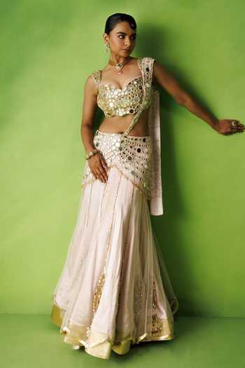 Kisakshi Jaipur_Pink Chanderi, Net Sweetheart Neck Mirror Embroidered Pre-draped Saree Set _Online_at_Aza_Fashions