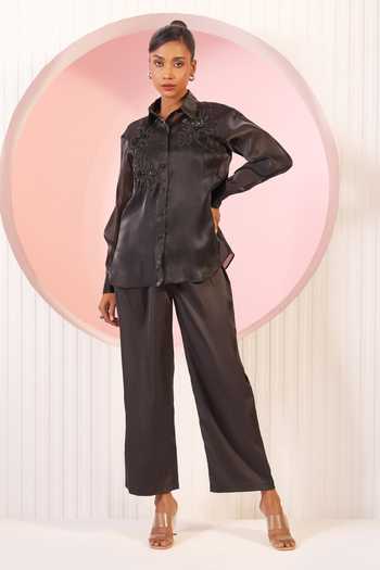 BAHAARA BY DIVYA NARULA_Black Organza, Satin Collared Neck Ebony Floral Applique Work Shirt And Pant Set _Online_at_Aza_Fashions