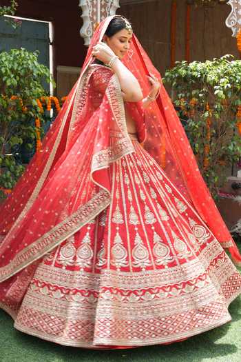 Shop_Amaltas Couture_Red Silk, Organza, Net Sweetheart Neck Dori Embroidered Bridal Lehenga Set _at_Aza_Fashions