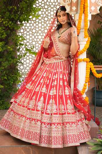 Buy_Amaltas Couture_Red Silk, Organza, Net Sweetheart Neck Dori Embroidered Bridal Lehenga Set _Online_at_Aza_Fashions