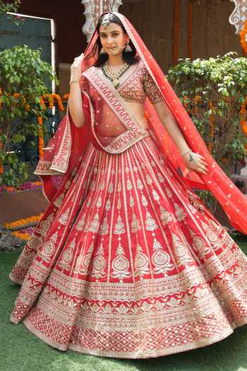 Amaltas Couture_Red Silk, Organza, Net Sweetheart Neck Dori Embroidered Bridal Lehenga Set _Online