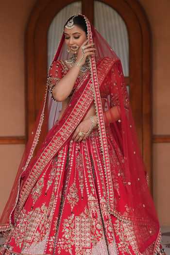 Shop_Amaltas Couture_Red Silk, Organza, Net Sweetheart Neck Sequin Embroidered Bridal Lehenga Set _Online_at_Aza_Fashions