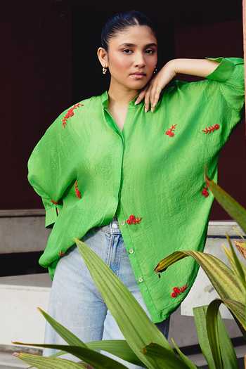 Buy_Kavya Singh Kundu_Green Silk Mandarin Collar Boris Placement Embroidered Shirt 