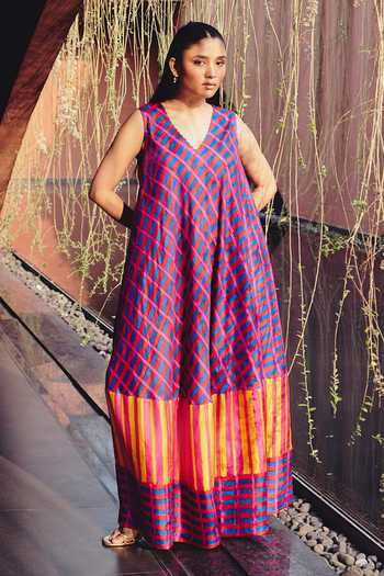 Buy_Kavya Singh Kundu_Multi Color Silk V-neck Rio Block Print Maxi Dress _at_Aza_Fashions