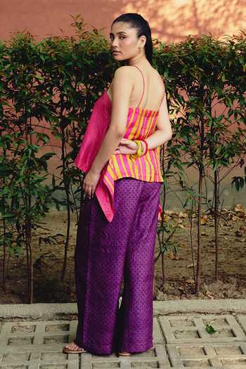 Kavya Singh Kundu_Pink Silk Square Neck Bali Block Print Top And Pant Set _at_Aza_Fashions