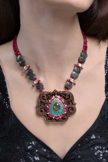 Buy_Joules by Radhika_Pink Yashvi Wooden Pendant Necklace Set _at_Aza_Fashions