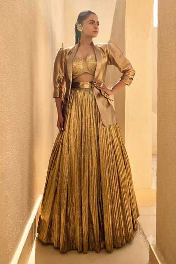 Buy_ASHNA VASWANI_Gold Silk, Jacquard Open , Sweetheart Lehenga Set _at_Aza_Fashions