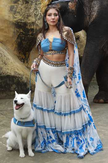 Buy_ASHNA VASWANI_Blue Silk, Jacquard, Denim, Kota Doria Sweetheart Neck, Shawl Sharara And Cape Set _at_Aza_Fashions
