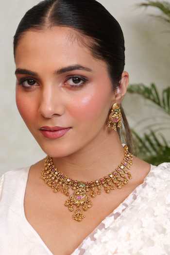 Buy_Prestones_Green Kundan Embellished Necklace Set _at_Aza_Fashions