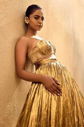 ASHNA VASWANI_Gold Silk, Jacquard Sweetheart Neck Metallic Bustier And Skirt Set _Online_at_Aza_Fashions