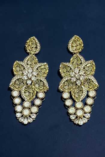 Buy_Amaara Jewels_Gold Plated 3d Dalia Embellished Choker Set 
