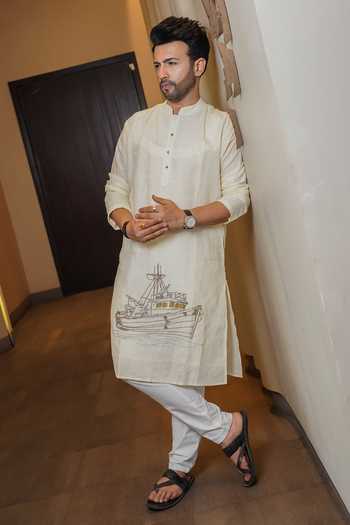 Shop_Heartistry by Anky_Cream Linen The Voyager Ivory Kurta _at_Aza_Fashions