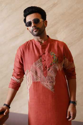 Buy_Heartistry by Anky_Orange Linen The Terracotta Prism Kurta _at_Aza_Fashions