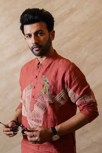 Buy_Heartistry by Anky_Orange Linen The Terracotta Prism Kurta _Online_at_Aza_Fashions