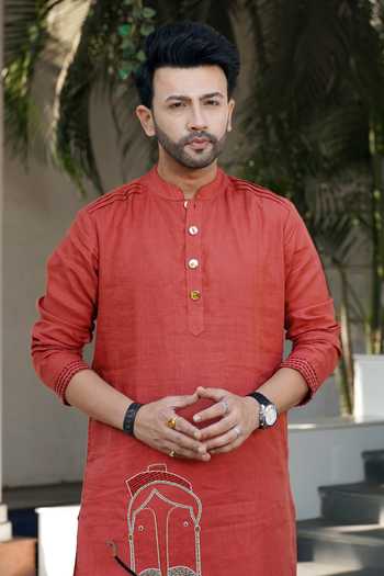 Heartistry by Anky_Orange Linen The Royal Mustache Kurta _Online_at_Aza_Fashions
