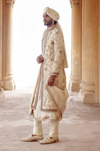AMIT BEHKI_Ivory Hand Embroidered Raw Silk Stole _Online_at_Aza_Fashions