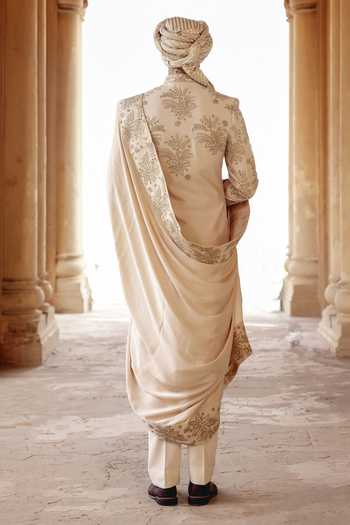 Shop_AMIT BEHKI_Ivory Hand Embroidered Silk Stole _at_Aza_Fashions