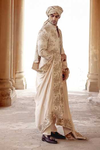 AMIT BEHKI_Ivory Hand Embroidered Silk Stole _Online_at_Aza_Fashions