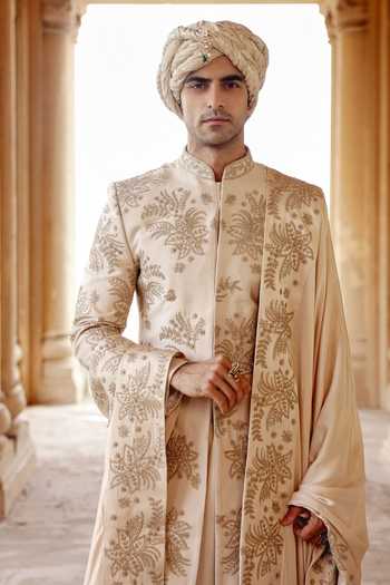 Buy_AMIT BEHKI_Ivory Hand Embroidered Silk Stole _Online_at_Aza_Fashions