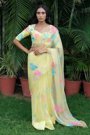 Buy_Meghstudio_Yellow Organza V-neck Serena Pure Saree And Blouse Set _at_Aza_Fashions