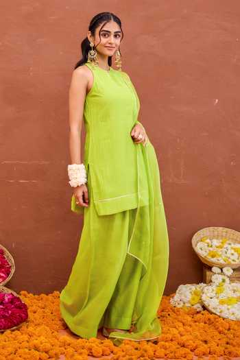 Buy_Taro_Green Organza, Chanderi Silk Keyhole Neck Harini Kurta Set 