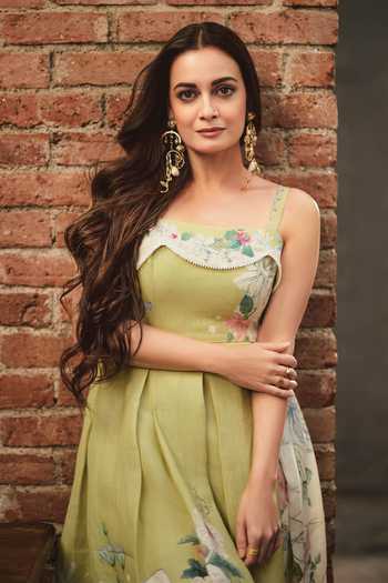 Buy_RANNA GILL_Olive Green Linen, Viscose Square Neck Marie Scallop Midi Dress 