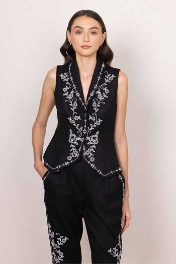 Shop_RANNA GILL_Black Polyester Shawl Neck Mirel Collar Waistcoat 