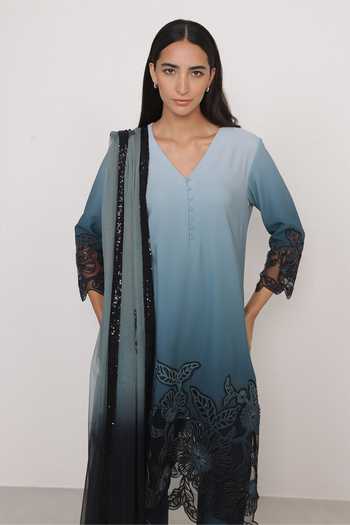 Shop_RANNA GILL_Black Crinkle, Polyester V-neck Vina Floral Applique Tunic Set _Online_at_Aza_Fashions