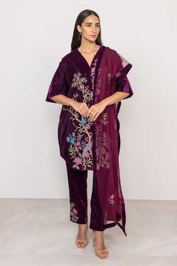 Buy_RANNA GILL_Maroon Velvet V-neck Montevia Tunic Set _at_Aza_Fashions