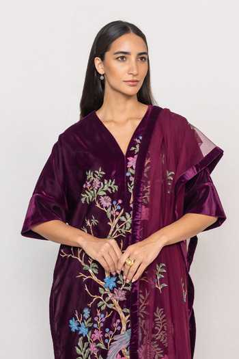 RANNA GILL_Maroon Velvet V-neck Montevia Tunic Set _at_Aza_Fashions