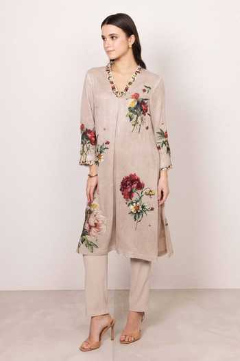 Shop_RANNA GILL_Beige V-neck Elira Gleam Floral Tunic And Trouser Set _Online_at_Aza_Fashions