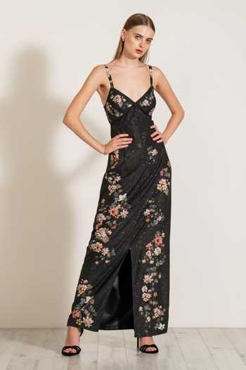 Buy_RANNA GILL_Black Crepe V-neck Saorsa Montana Print Slit Dress _at_Aza_Fashions