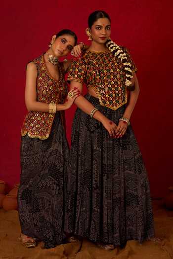 Nitara Dhanraj Label_Black Crepe, Chanderi Silk Round Neck Embroidered Top And Lehenga Set _at_Aza_Fashions