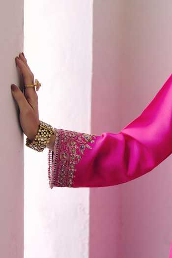 Shop_Pink City by Sarika_Magenta Silk Round Neck Embroidered Kurta And Skirt Set _Online_at_Aza_Fashions