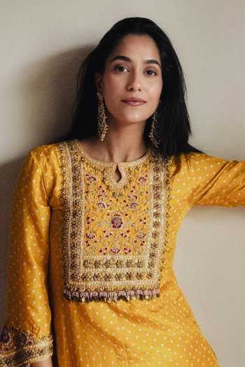 Buy_Pink City by Sarika_Yellow Silk Round Neck, Keyhole Neck, Yes Bandhani Print Kurta And Dhoti Pant Set _Online_at_Aza_Fashions
