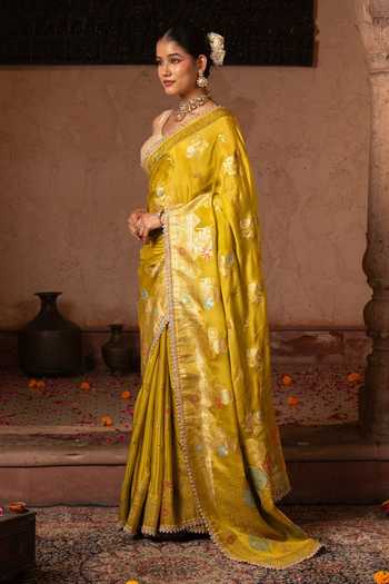 Buy_Zal From Benaras_Green Chiffon Handloom Saree With Unstitched Blouse Fabric _Online_at_Aza_Fashions